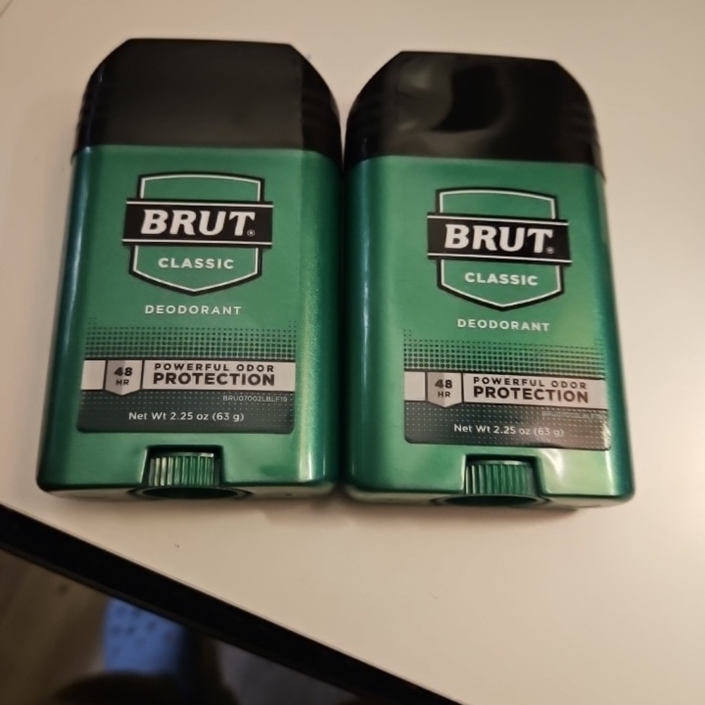 Brut Classic Deodorant‎ 48 Hour Protection